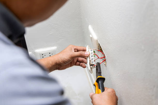 Best Electrical Troubleshooting Services  in New Baltimore, OH